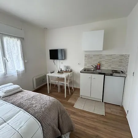 Adar 103 Guest house 3*